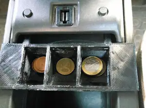 Лоток для монет в подлокотник Nissa...