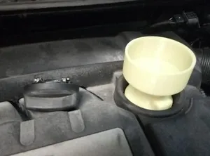 Воронка маслозаливная VAG