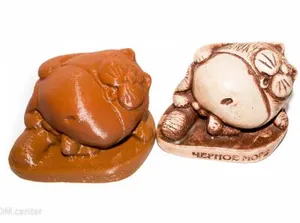 Отсканированная фигурка кота, сувен...