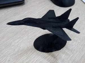 МиГ-29 на подставке