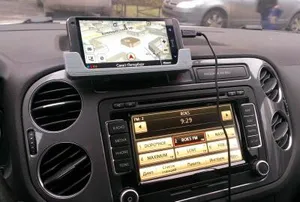Крепеж для телефона в VW Tiguan