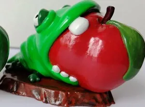 Червячок с яблоком