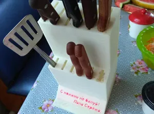 Подставка под ножи