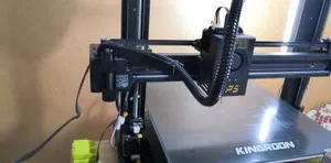 Kingroon KP5L - держатель кабеля