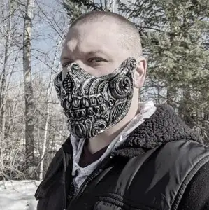 Маска черепа биомеханика Зена Родже...