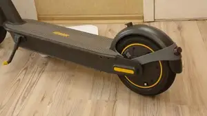Поддержка заднего крыла для Ninebot...