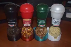 Shelf for the KOTANYI mill