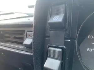 VAZ 2105 Заглушка крепежа приборной...