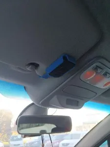 Держатель пульта doorhan на козырек...