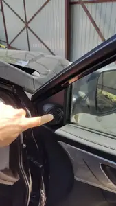 Подиумы под твитеры в уголки дверей...
