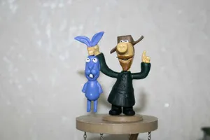 дворник с зайцем