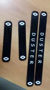 Накладки на пороги Renault Duster