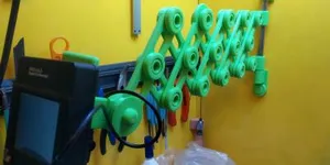 ножничный кронштейн