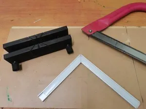 Стусло для резки профиля для светод...