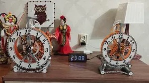 Часы электромеханические с маятнико...