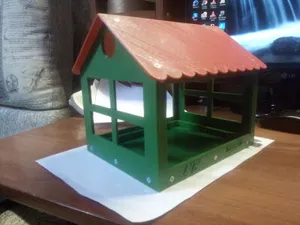 Кормушка для птиц классическая (сбо...