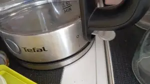 Кнопка включения чайника Tefal K175...
