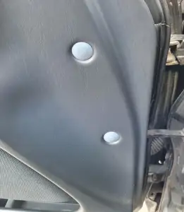 Заглушка передней двери Toyota Chas...