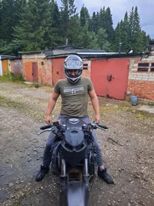 Стритмаска Budka для мотоцикла в ст...