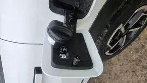 Держатель крышки топливного бака Ja...