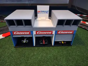 Slotcar 1:43 Boxengasse