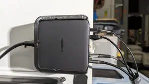 UGREEN NEXODE 200w wall mount - spring loaded