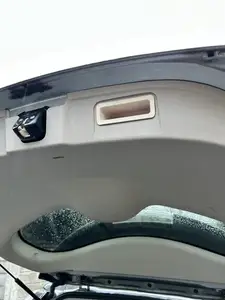 Nissan Leaf 2017 read hatch inset door handle