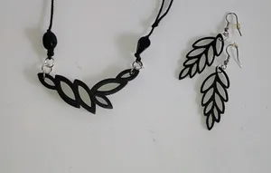 Necklace and earrings set