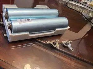 33140 Battery holder