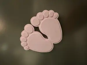 newborn feet magnet