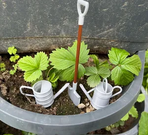 Watering can 1:10 and 1:12, miniature, diorama