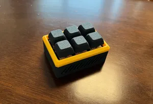 6 Button ESP32 IoT Macro Pad
