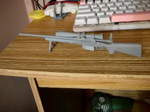 M24狙击步枪,可拉枪栓,可拆弹夹,可装瞄准镜