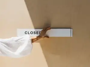Minimalist Sliding Open/Closed Sign - Double-Sided