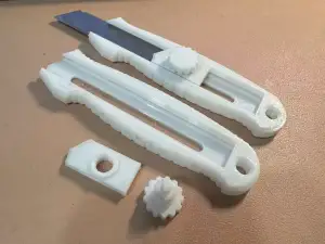 18mm通用美工刀壳 壁纸刀壳 再也不用买美工刀了