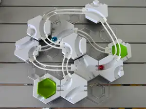Curved Rails for Gravitrax