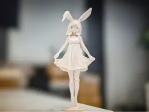 穿着短裙的兔耳少女