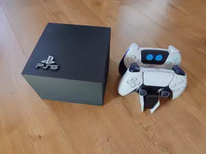 Cover for DualSense Charging Station