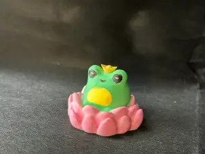 迷你小青蛙模型动物公仔微景观场景摆件儿童玩具创意卡通莲花招财新年过年礼物