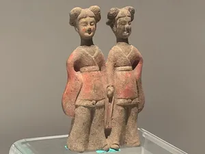 洛阳北魏彩绘陶牵手女俑 一体打印 无支撑 a1mini适用
