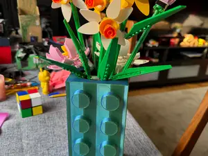 flower box/vase