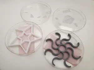 Hemocytometer riser for moisture chamber