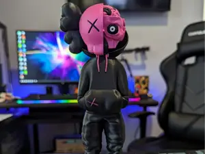Urban Vibes KAWS Flayed Head Edition