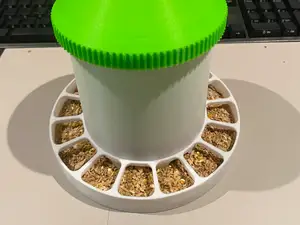 小鸡饲料桶(芦丁鸡)