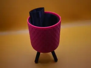 Fency planter
