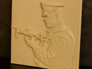 Reliefskulptur_Police_Drohne