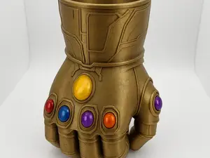 Infinity Grip – Thanos-Inspired Pen Holder 