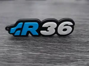 R36 Schlüsselanhänger