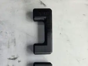 Wing hatch tool for Sling TSI / Sling High Wing