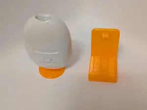 楕円型イヤホンケース直立用UCB-Cプラグ(下部用+側面用)